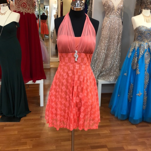 Forever 21 Dresses Peach Prom Dress With Rhinestone Pin Poshmark